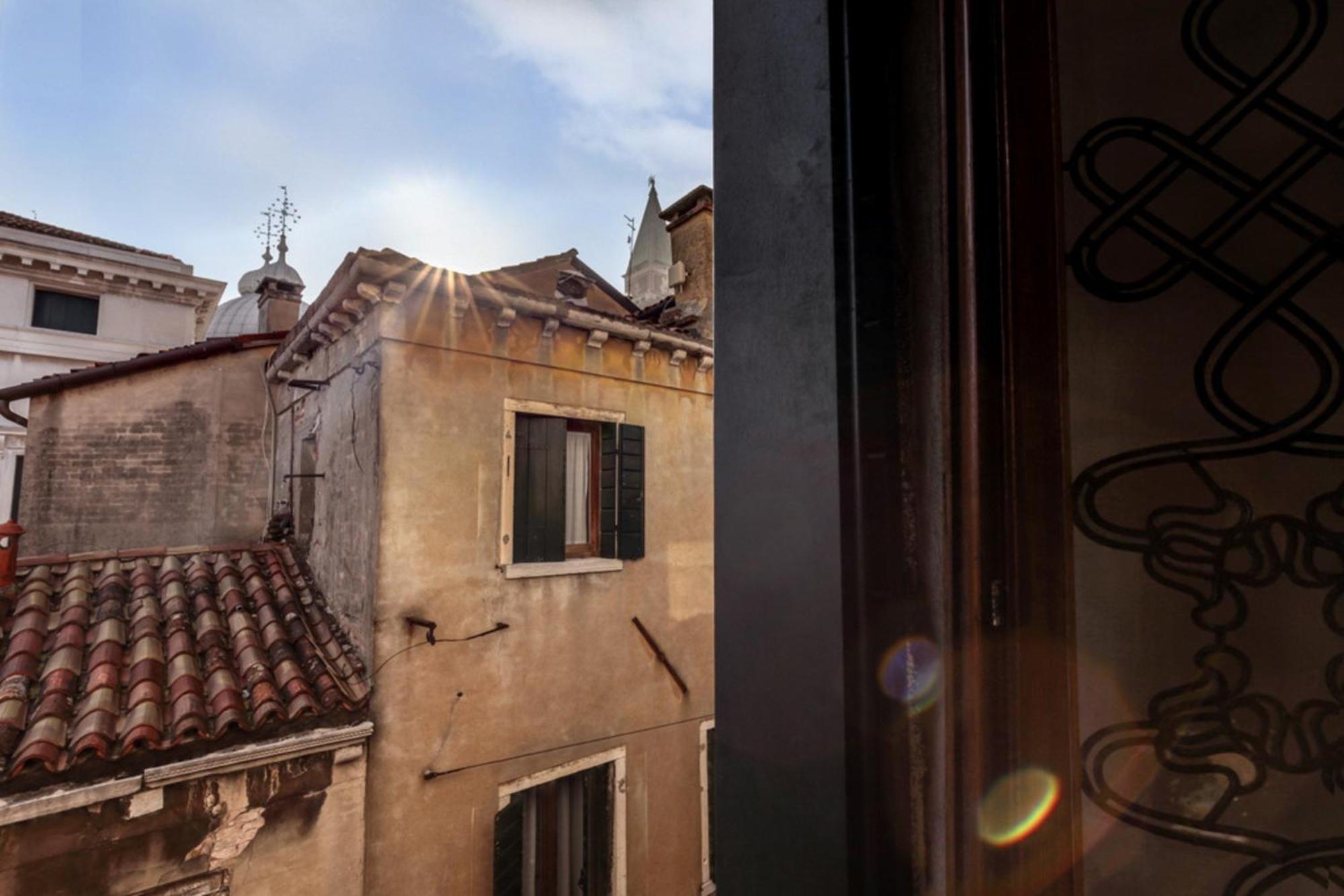 Ca Silvia Saint's Square Apartament *